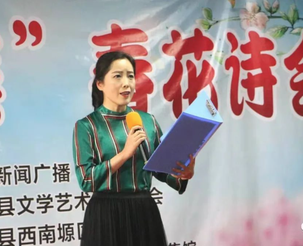 艺起飞诗书画雅集馆:家山蕴美·春花诗会”在西南塬区举办(图21)